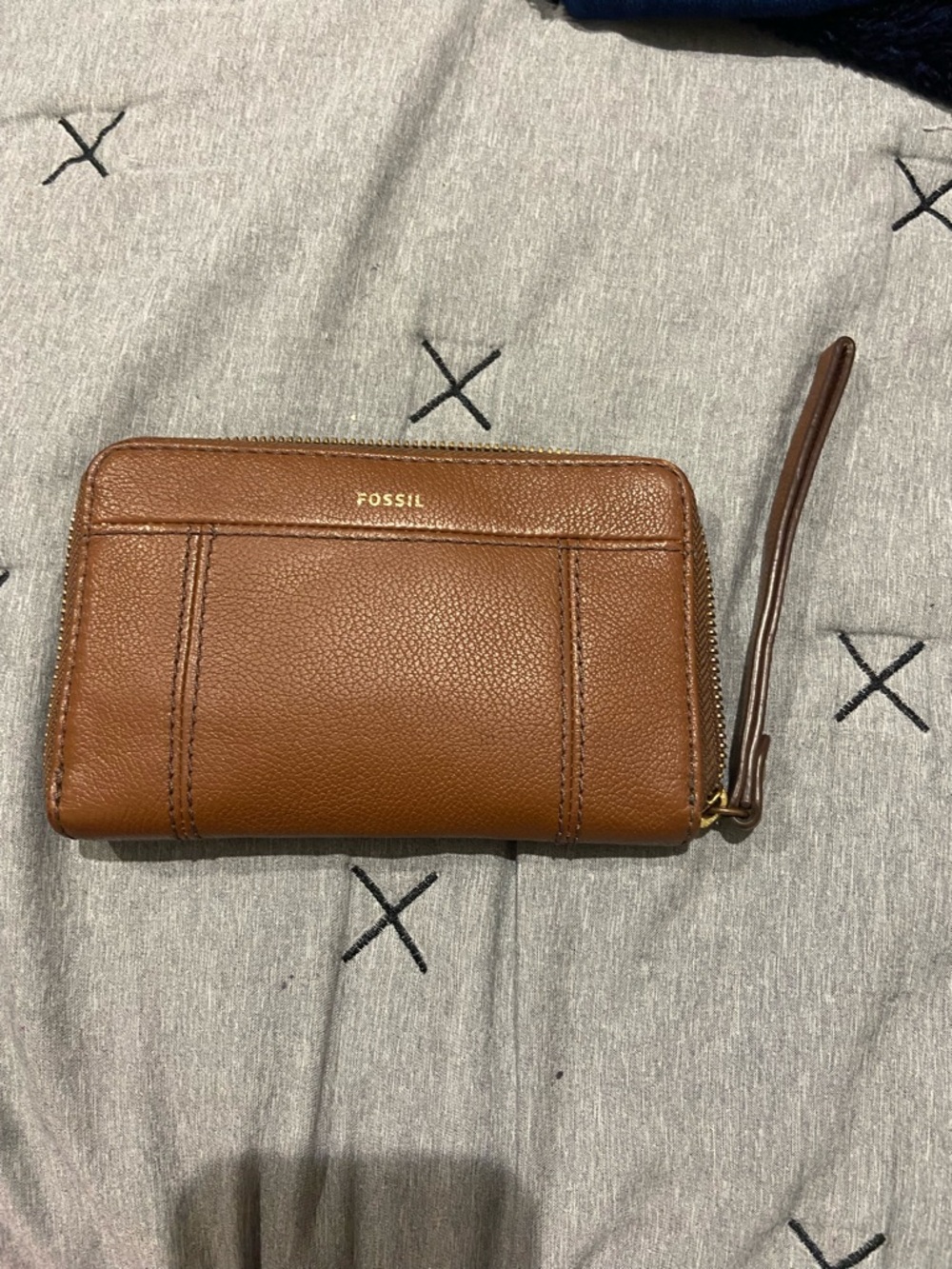 Fossil Tan Brown Leather Zip Wristlet